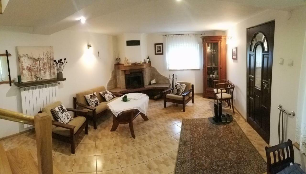 Kwiatowe Zacisze Villa Przeciszow Kültér fotó