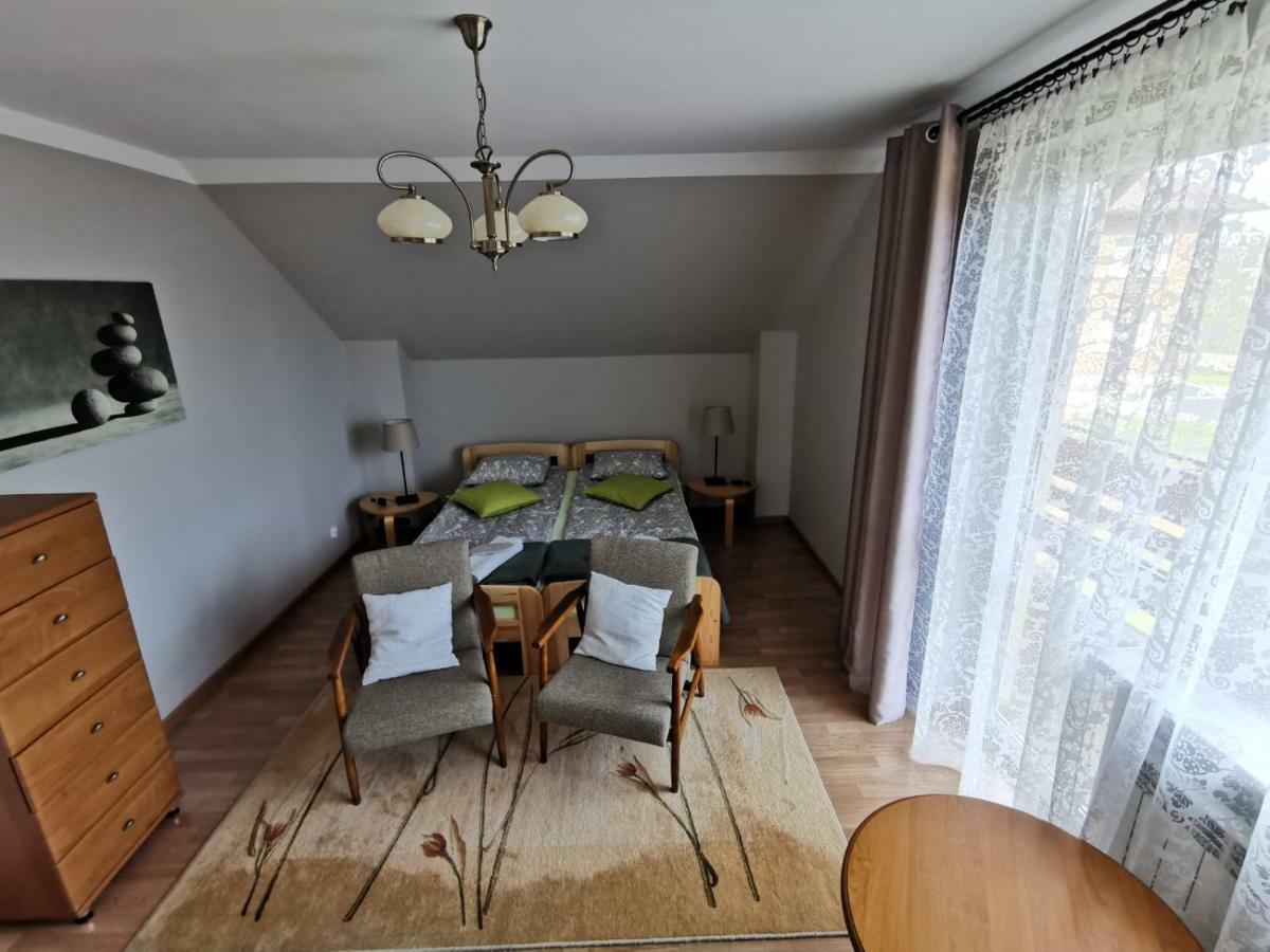 Kwiatowe Zacisze Villa Przeciszow Kültér fotó